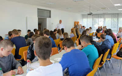 Schüler trainieren den Ernstfall: Angst vor Bewerbungen überwinden.